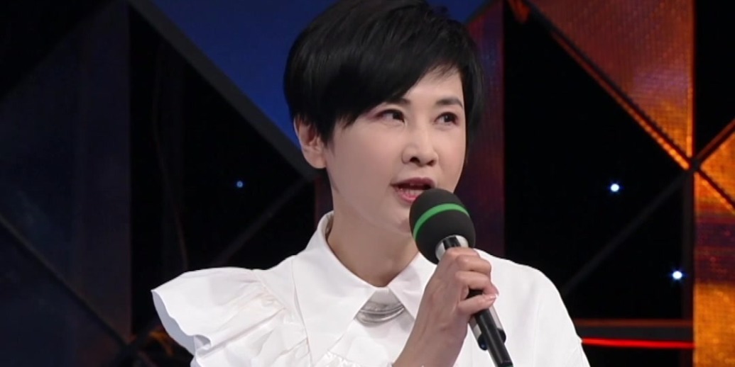 《发现新主播》中传选拔现场，观察员“火力全开”，选手如何接招？