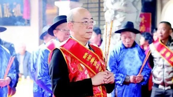 郭正亮赴大陸祭祖遭批，藍營民代嘆：教改已讓臺灣人誤認祖先