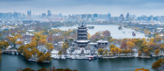 （摄影：王啸）