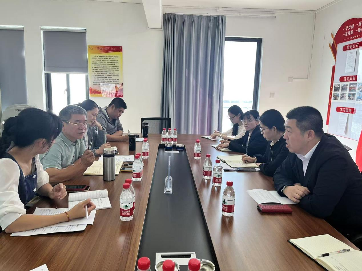优化服务提升质效 三亚市数控中心深入开展“我陪群众走流程”活动