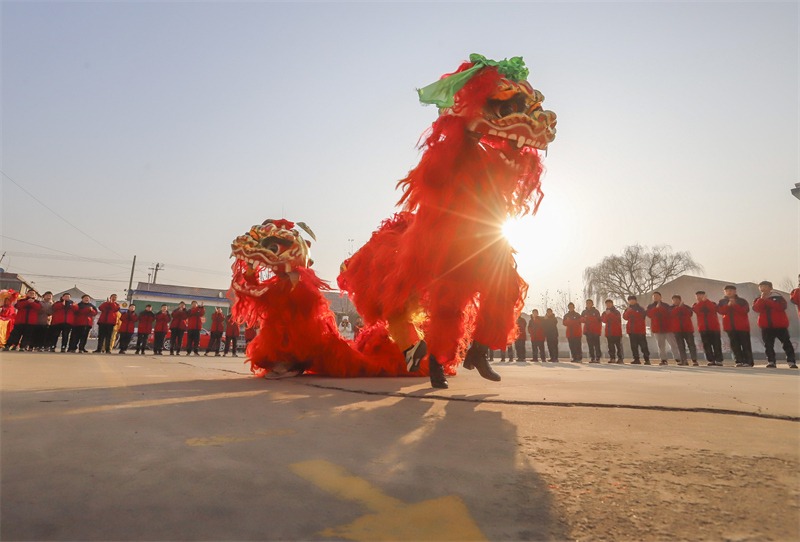 河北遵化：迎新年传统民俗进校园（1）#.jpg