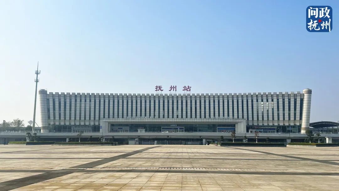 2025年春运1月14日正式启动 两大人群享受春运火车票优先预定权