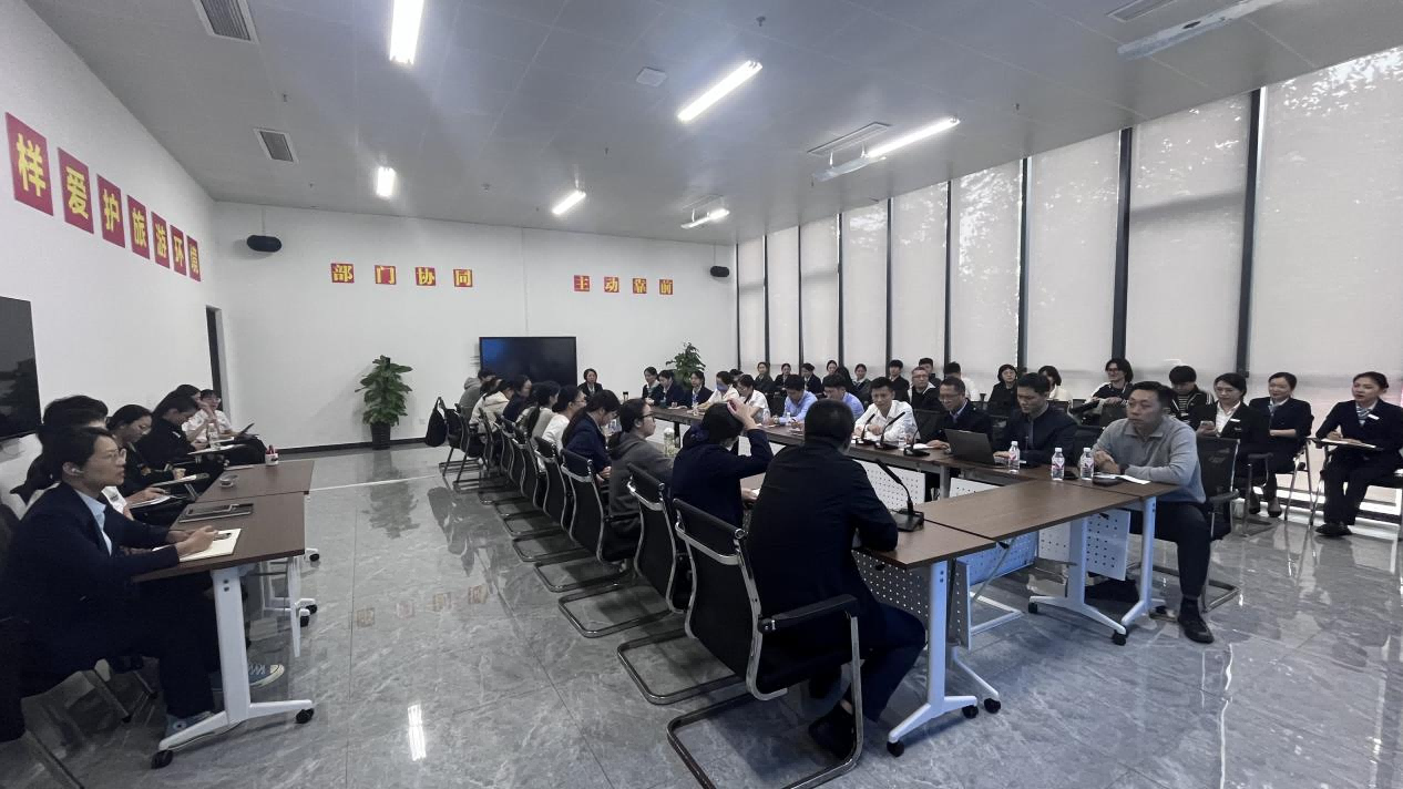 三亚12345举行综合行政执法业务交流培训