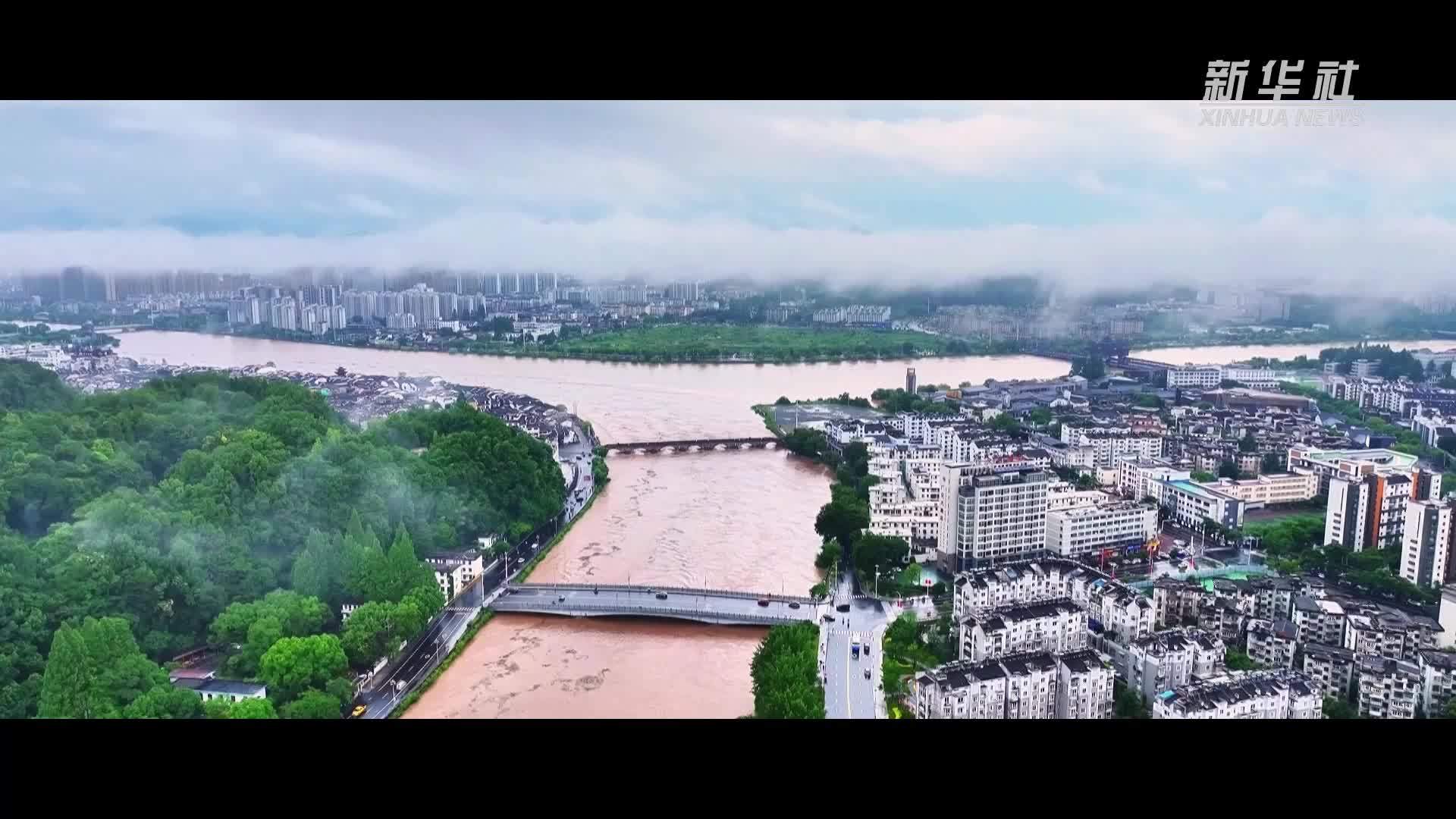 万千气象看中国｜挺立在风雨中的“脊梁”