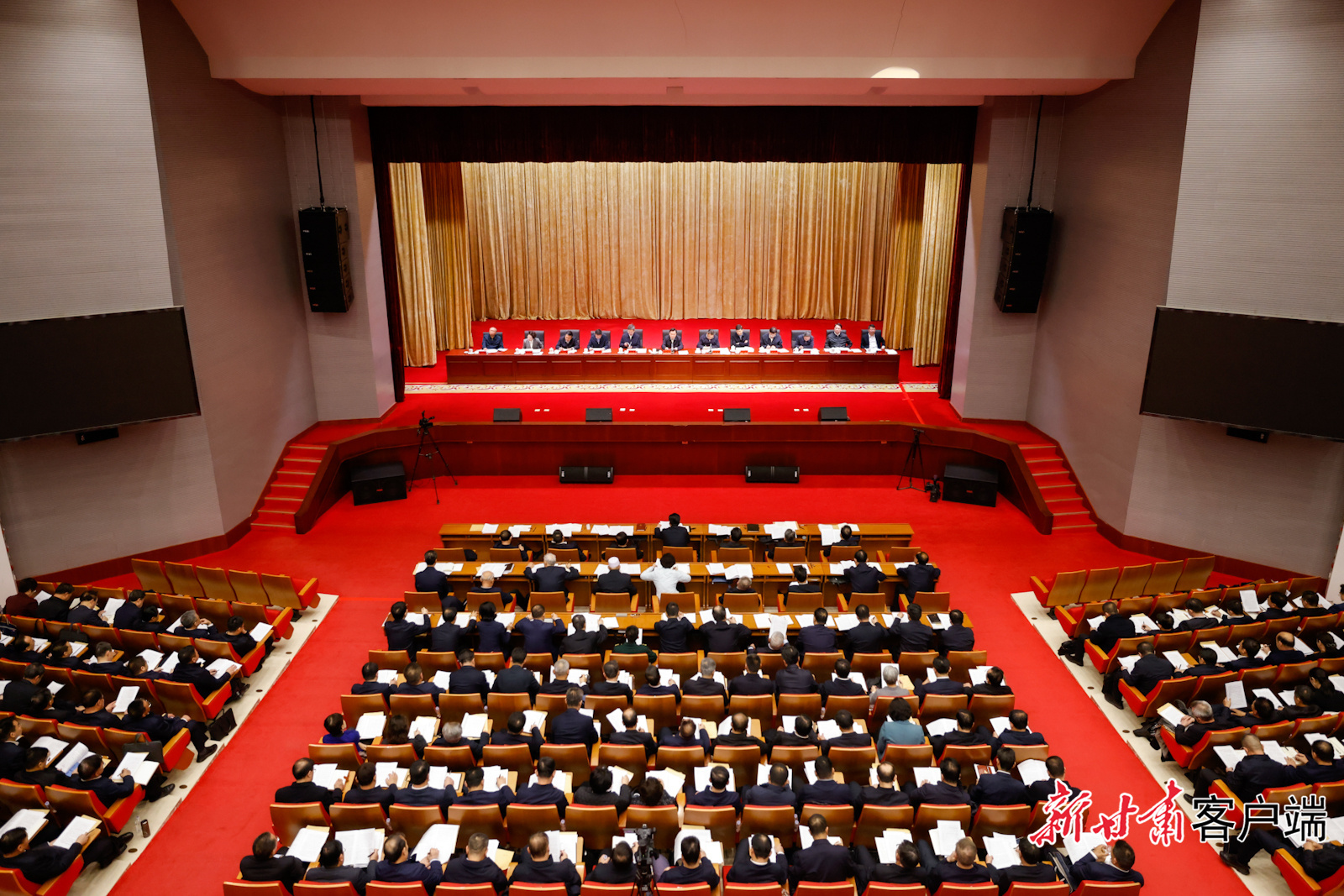 12月22日，省委经济工作会议在兰州召开。新甘肃·甘肃日报记者　孟捷