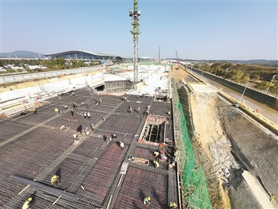 昌九高铁昌北机场站12月21日顺利封顶
