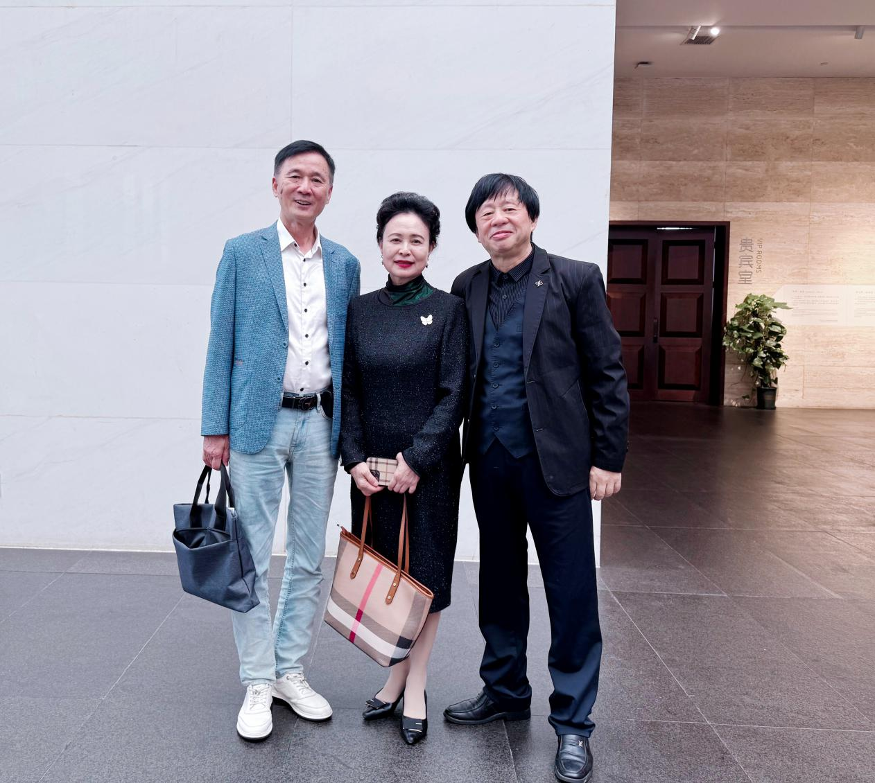 苏璇：最美的遇见，珍藏的日记——记李自健美术馆