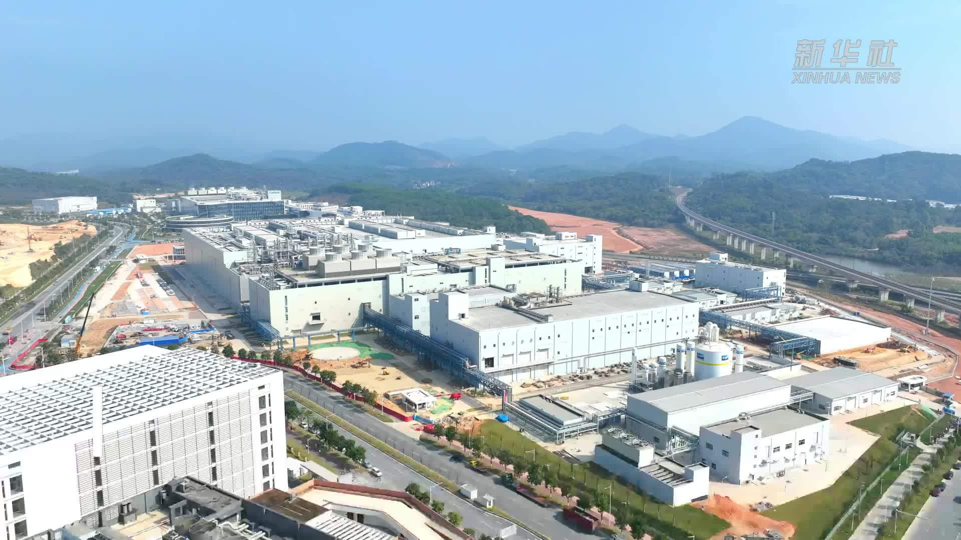 新兴产业再加码，广州一批重大项目集中签约投产