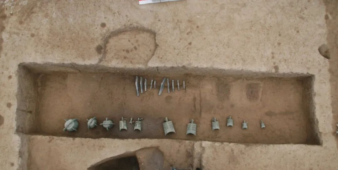 大堡子山祭祀乐器坑