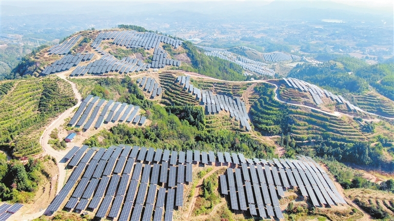 会昌县：光伏发电助力绿色发展（图）