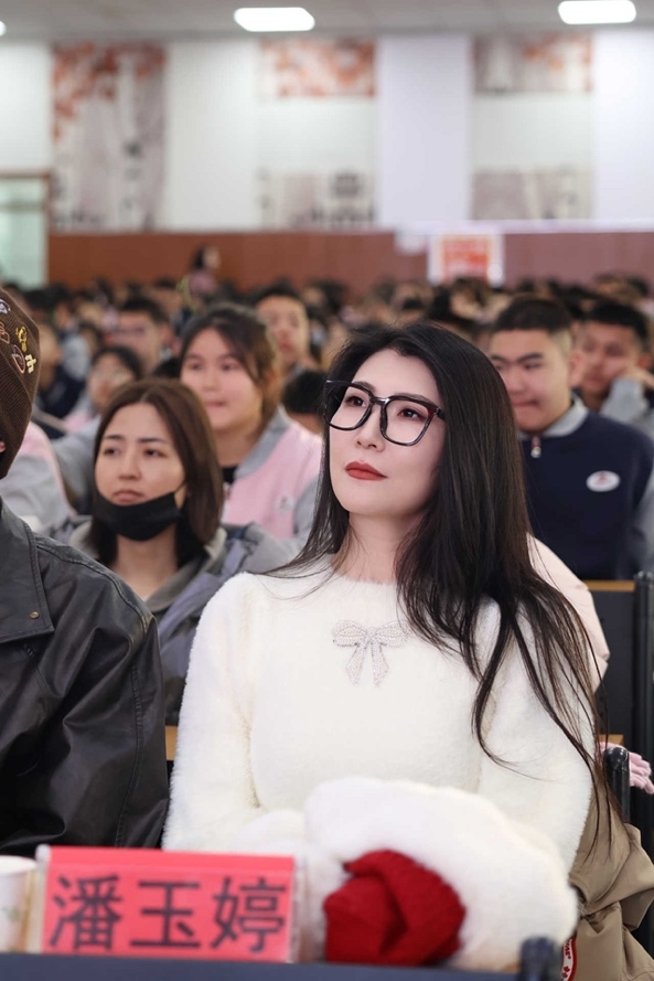 小红书行业营销总监&公益营销负责人 天菜