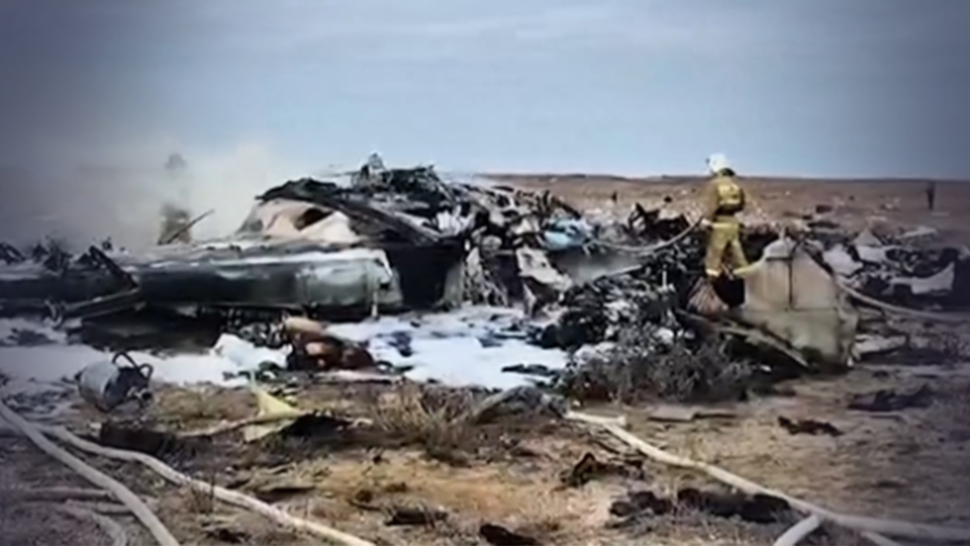 38人遇难29人生还，阿航坠机事故原因尚不明，搜索仍在继续