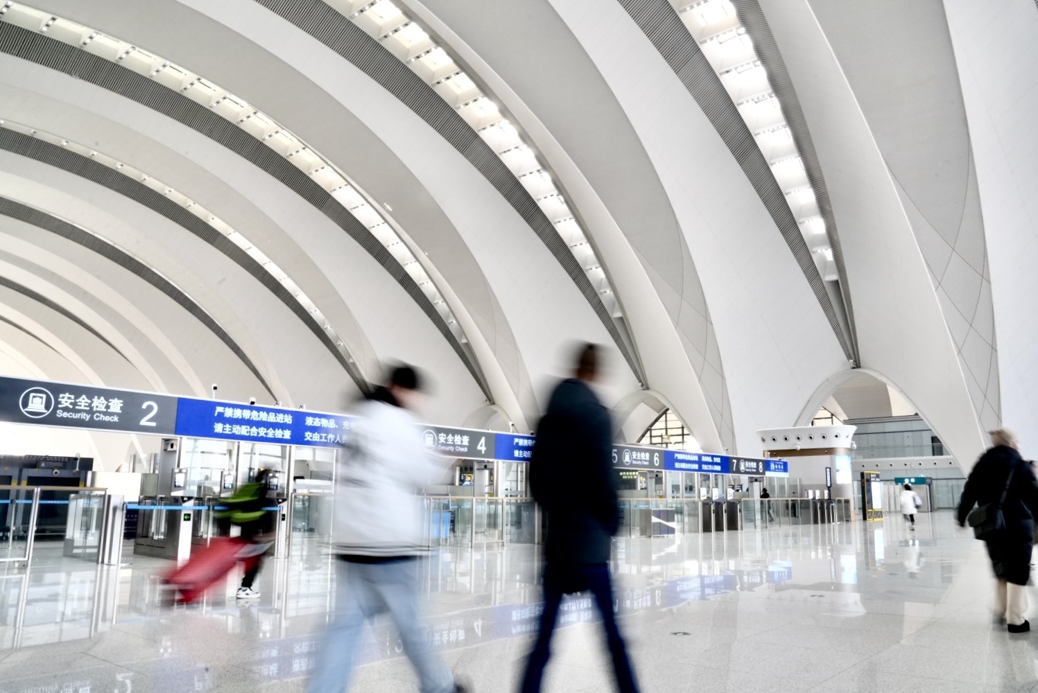 南昌东站内部。 澎湃新闻记者 王珏玮 图