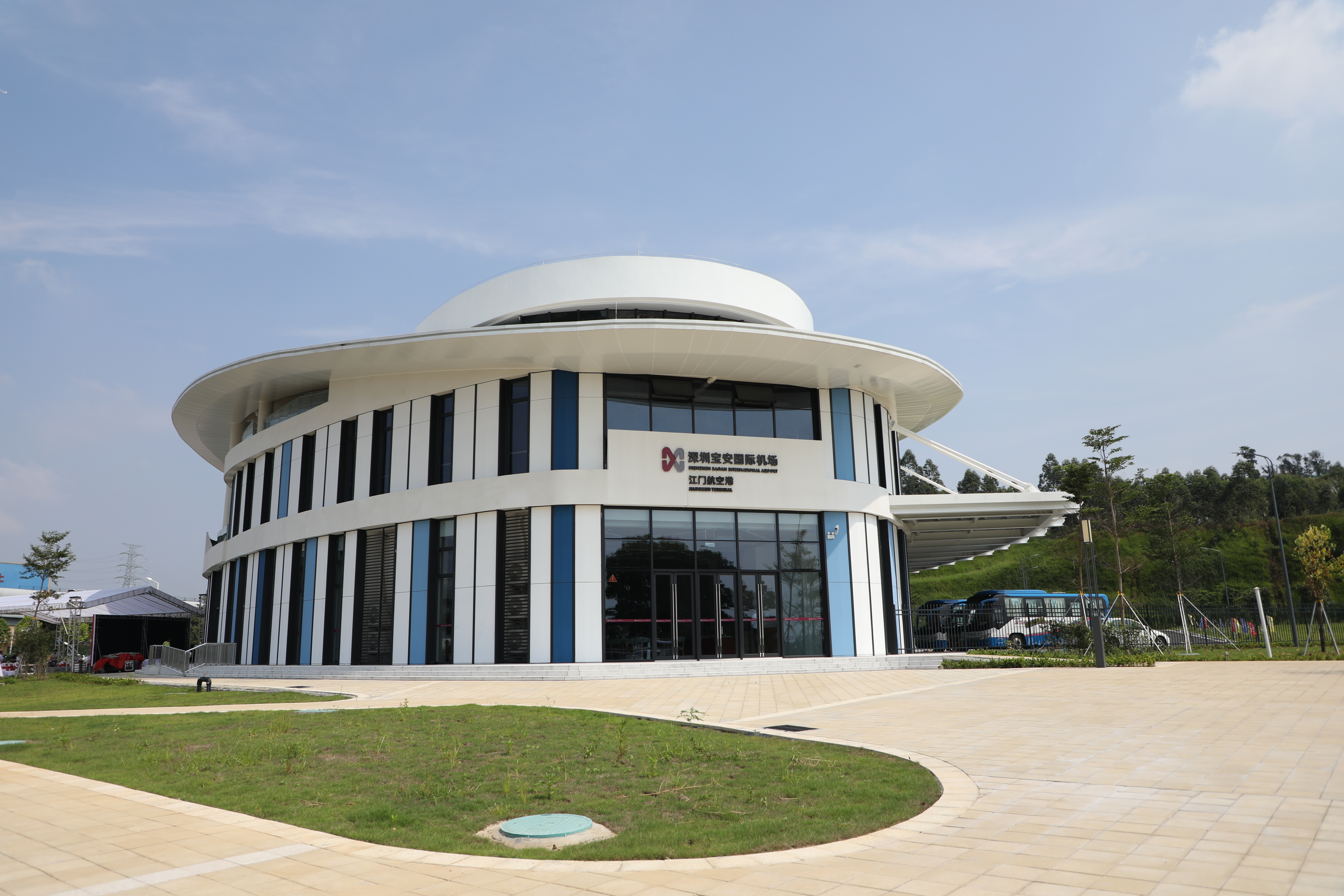 深圳机场年旅客吞吐量首次突破6000万人次