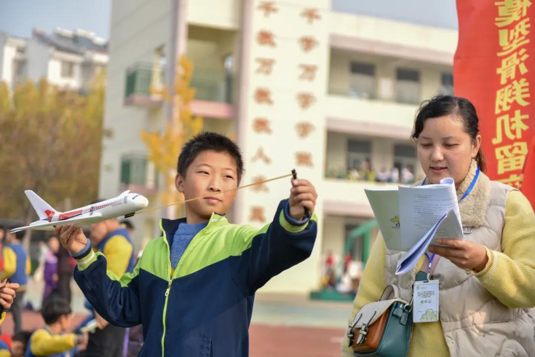 用科学之光，点燃少年梦想！云龙科学教育实力“吸睛”