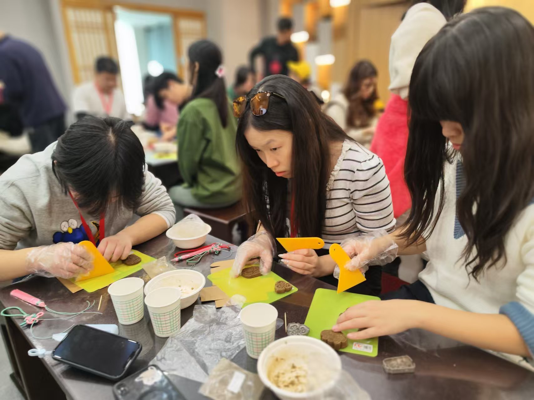 传承千年古韵 大唐西市博物馆举办香牌制作科普体验活动凤凰网陕西_凤凰网