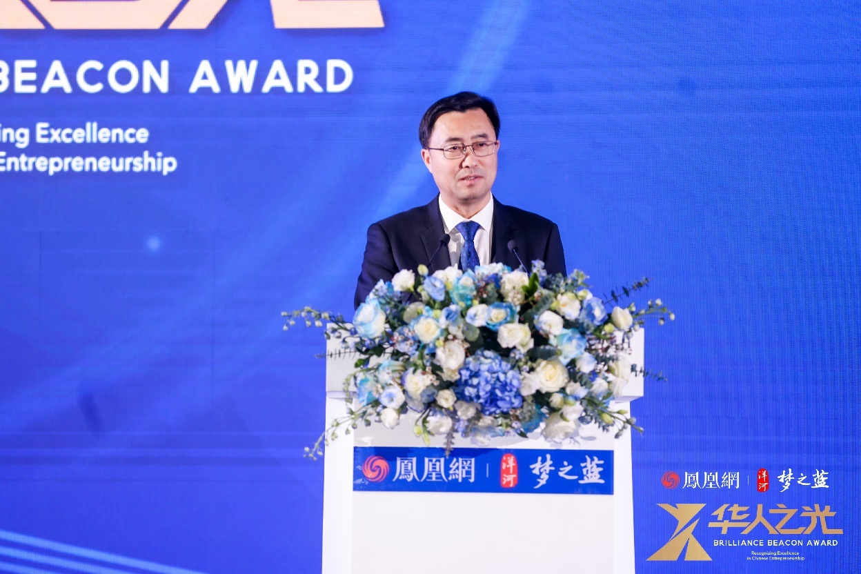 图:江苏洋河酒厂股份有限公司党委书记、董事长张联东