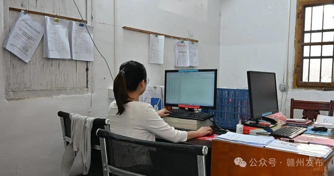 赣县区三溪乡政府办公室。微信公众号“赣州发布”
