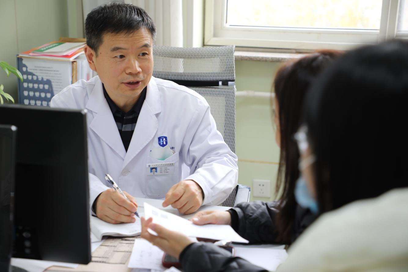 沧州青县想要“宝宝”的夫妇注意了 生殖名医王旭初来啦