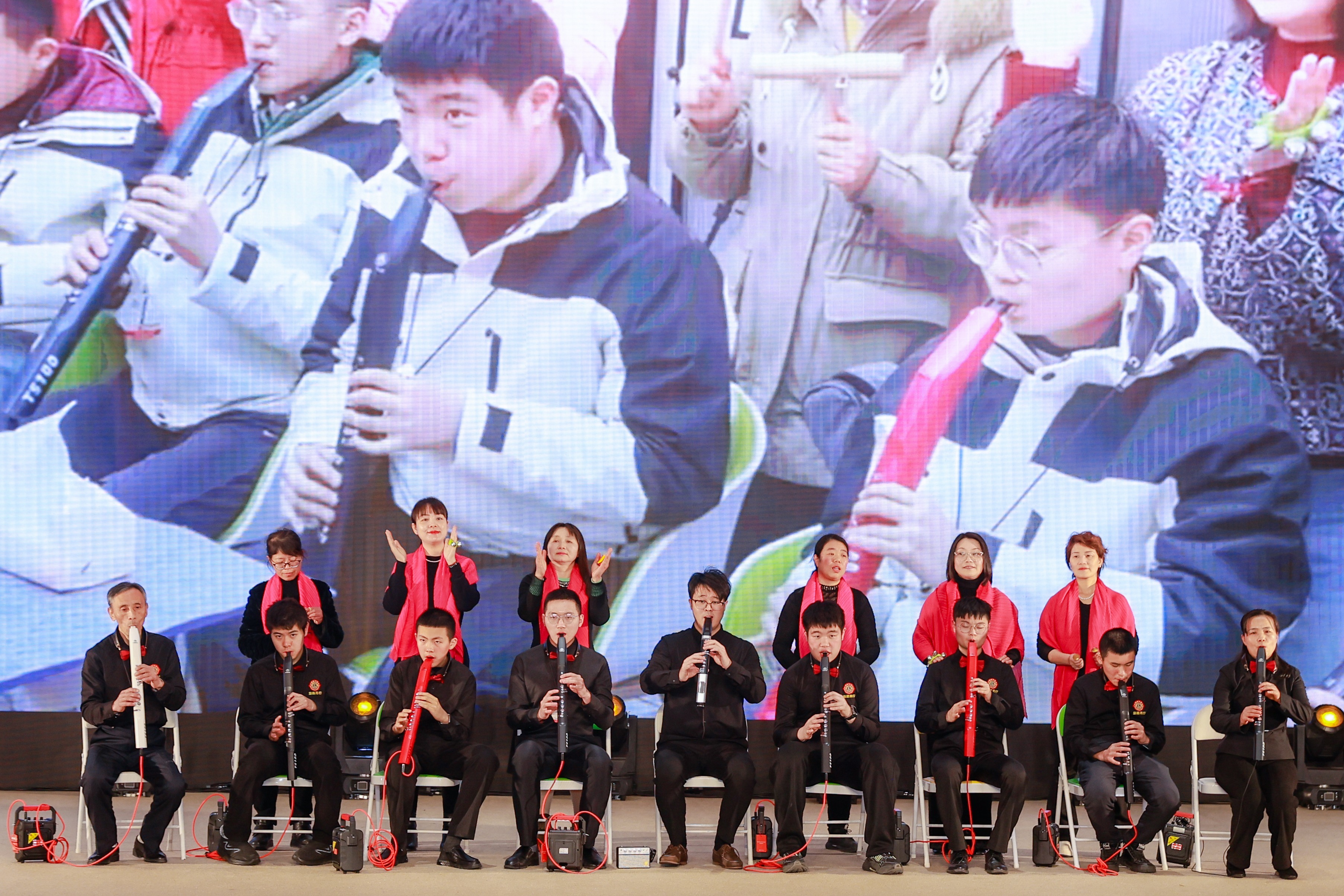 “星星向融・乐动新年” 迎新音乐会在宁举行 为孤独症群体奏响融合乐章