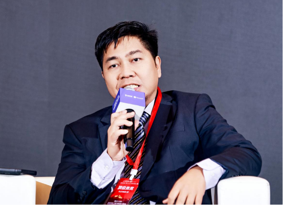 致敬长期主义!2025(第二十届)中国品牌人物年会在深举办