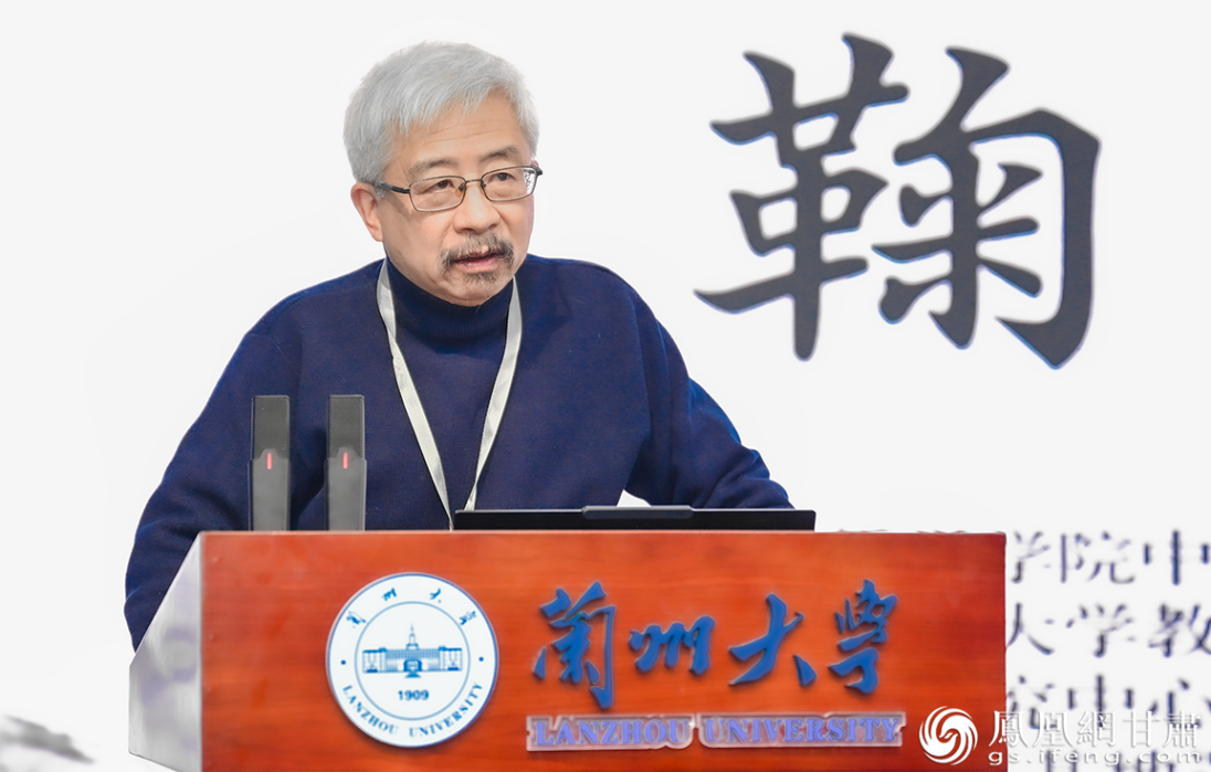 武汉大学哲学学院中华文化智能论证实验室名誉主任鞠实儿表示,AI将应用于更广阔的研究领域。张修毅 摄