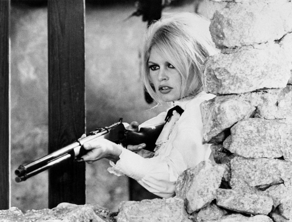 《江湖女间谍》剧照