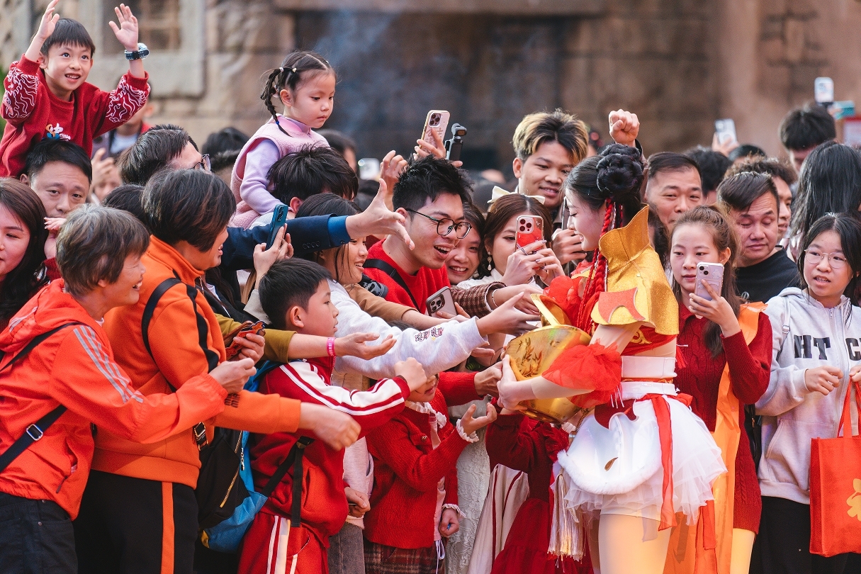 第一个世界非遗版春节!广东千古情景区“狂欢中国年”燃爆大湾区!