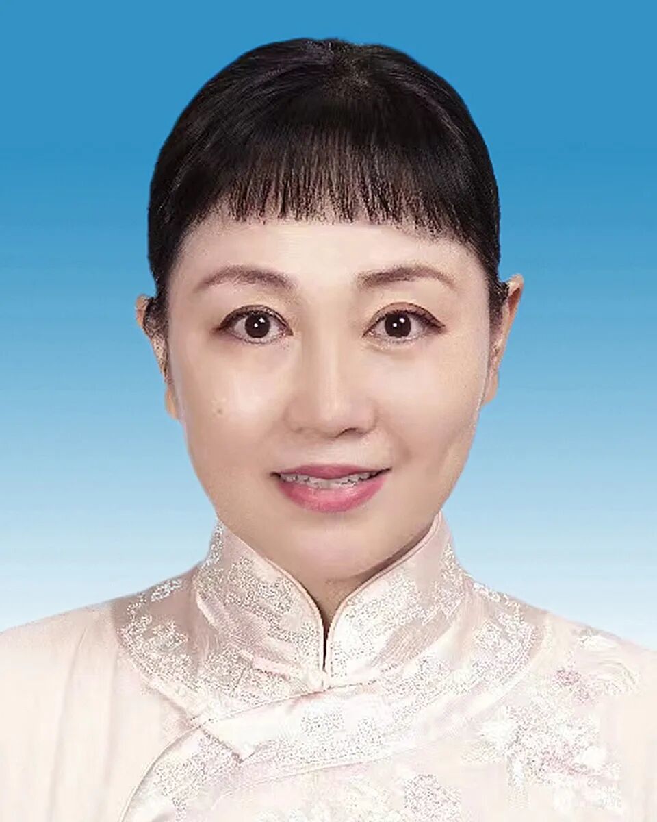 省曲协主席 李媛媛
