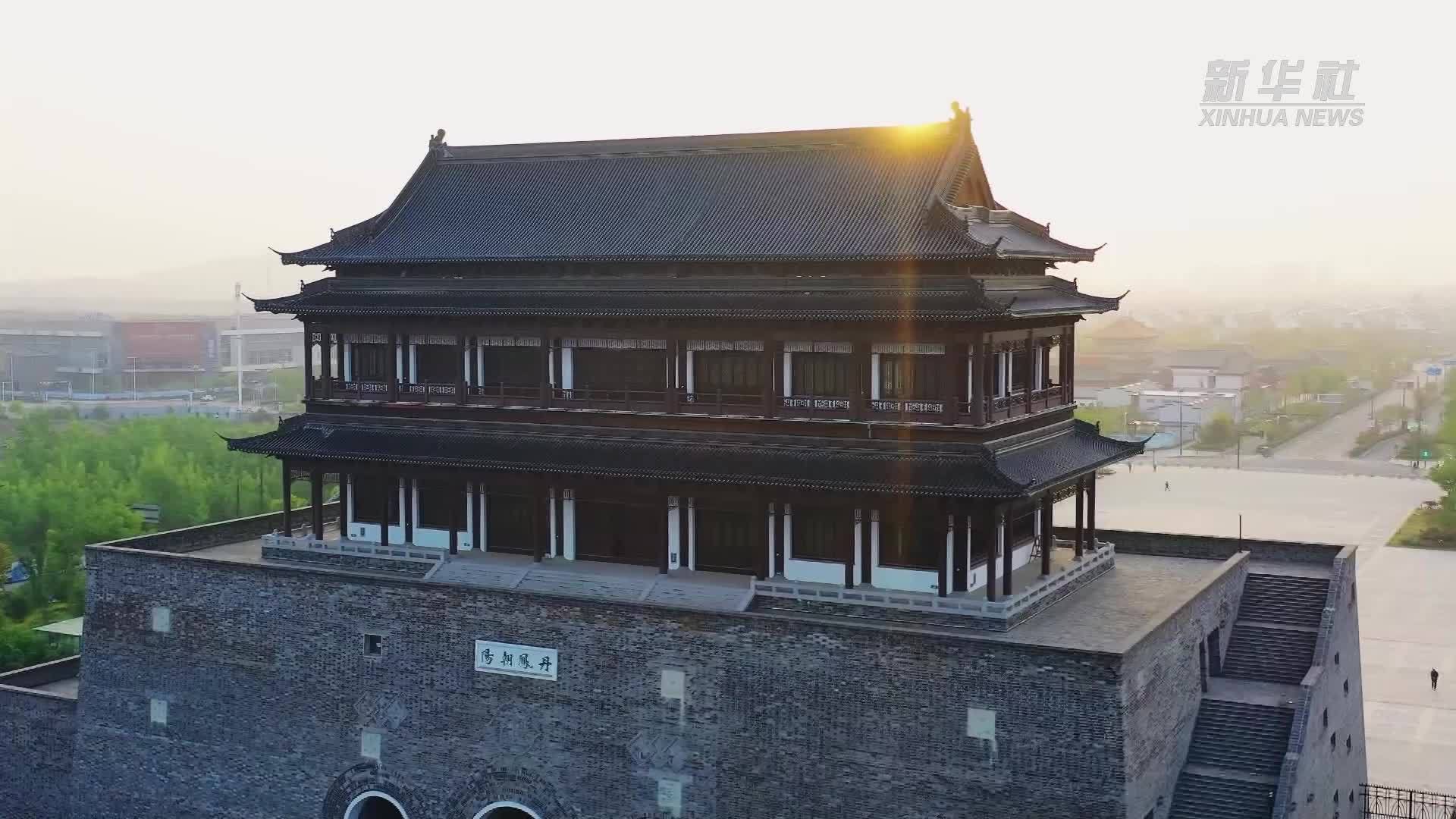 一袭汉服游凤阳 四大地标免费赏