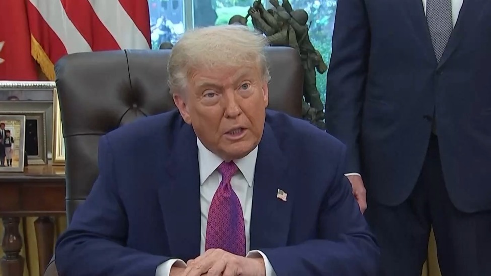 特朗普回应：我不担心解放军演习