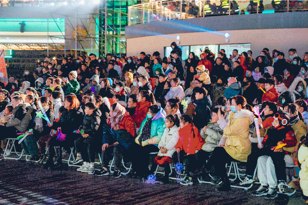 高燃!盐城欧风花街跨年狂欢夜全城跃动,向2025出发!