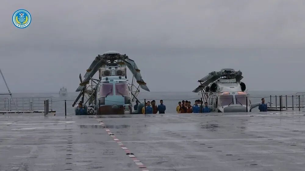 唐驳虎:解放军封岛演习落幕,赖当局慌乱应对,美日集体沉默