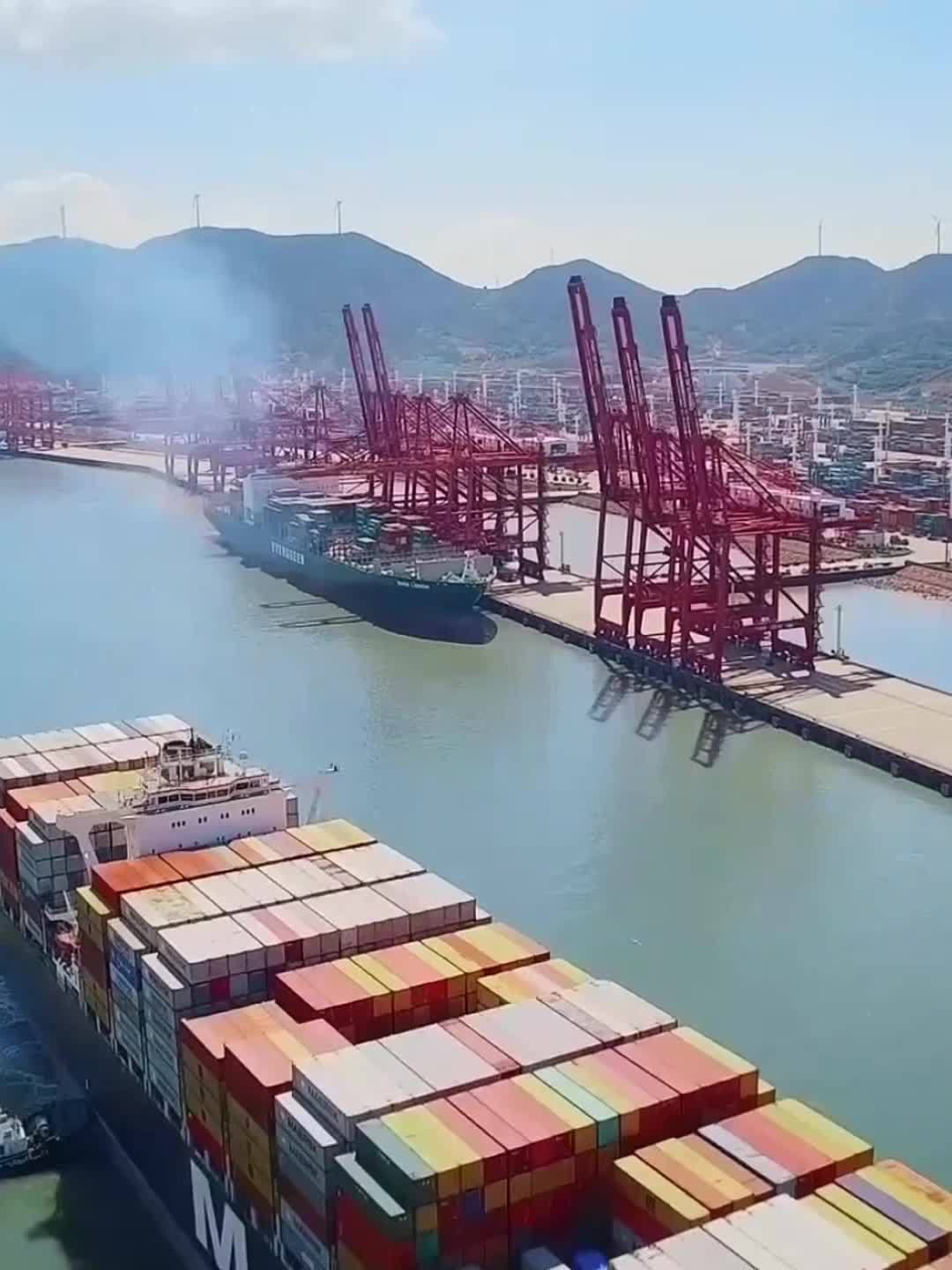 数览成绩单·2025中国经济盘点｜向新提质，为长远发展蓄势增能