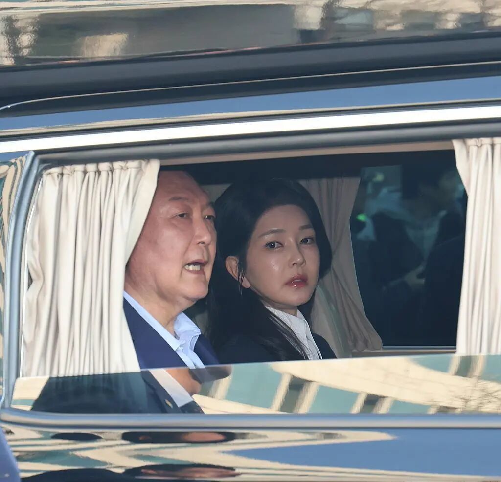 △韩国前总统尹锡悦与其夫人金建希(资料图)