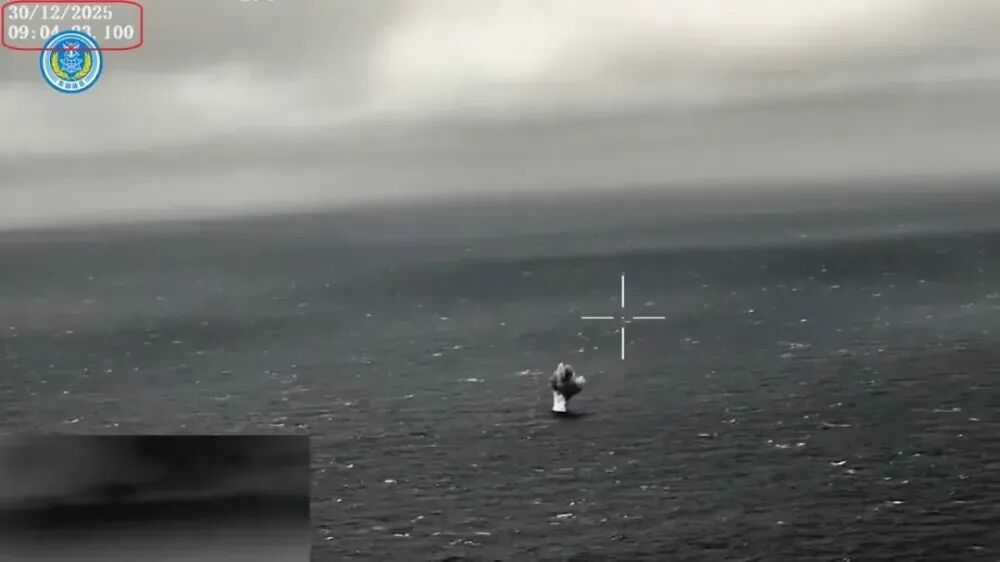 唐驳虎:解放军封岛演习落幕,赖当局慌乱应对,美日集体沉默