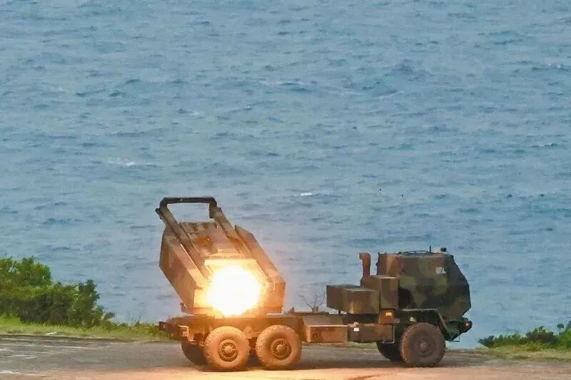 唐驳虎:解放军封岛演习落幕,赖当局慌乱应对,美日集体沉默