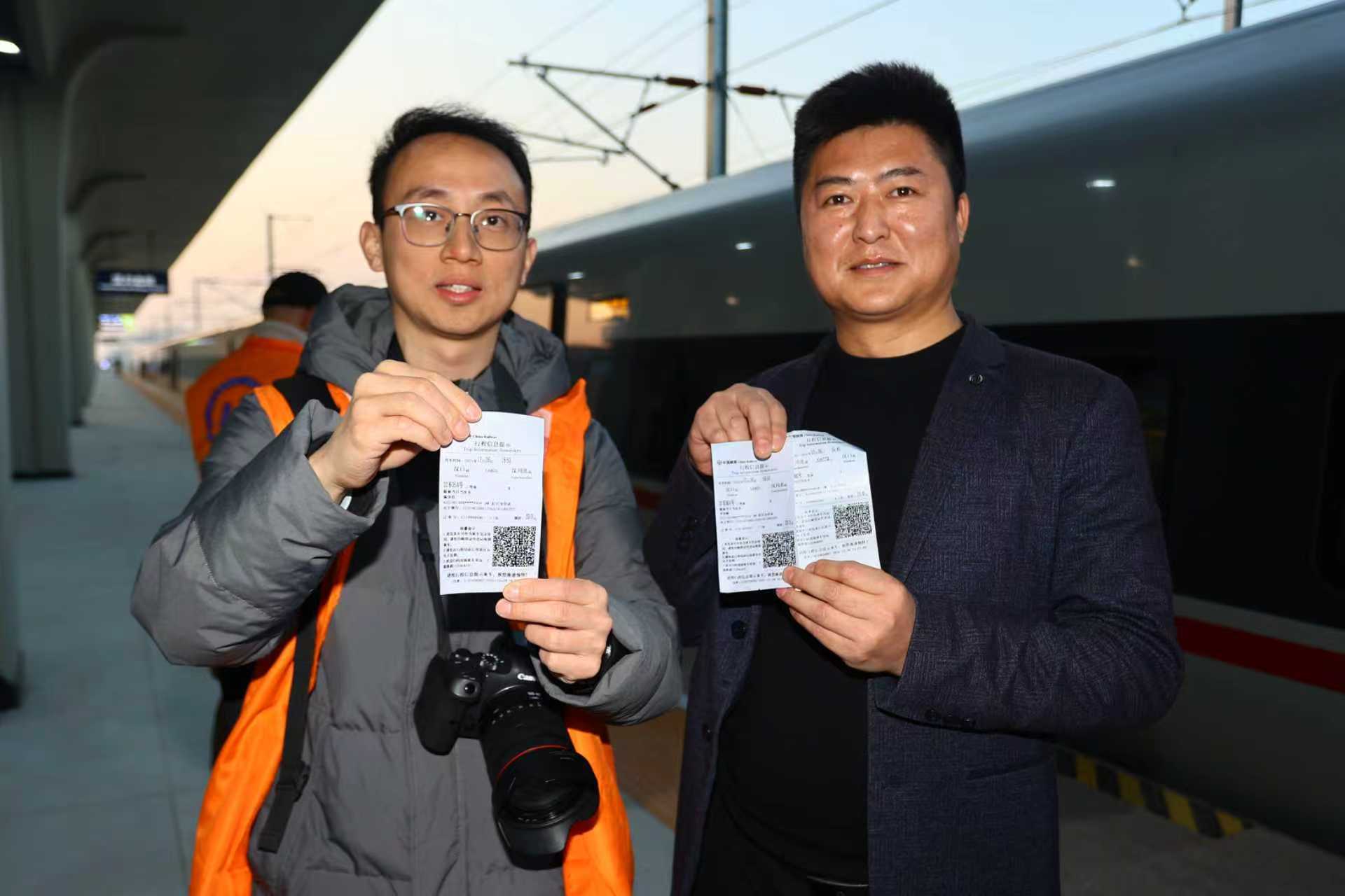 沪渝蓉沿江高铁武宜段正式开通 汉川进入“双高铁时代”