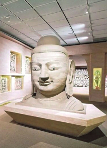 云冈石窟艺术特展在上海举办。本栏图片均由本报通讯员提供
