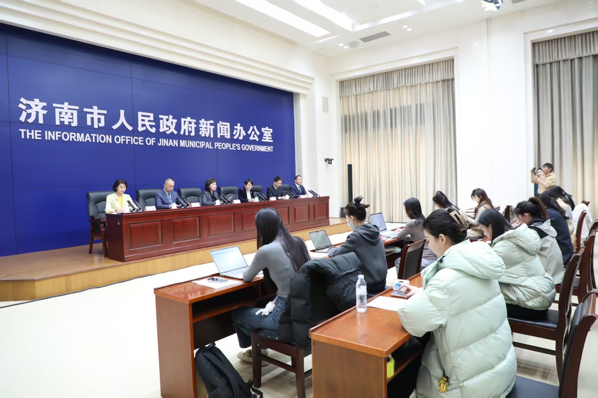 持证留宿人数连年稳居全省第一！济南预计2025年全市接待游客超1.3亿人次