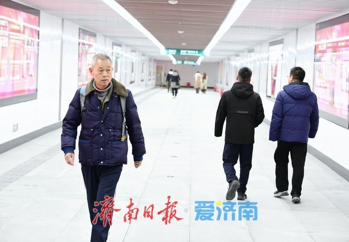 泉城广场至趵突泉地下通道正式开通，两大核心景区实现无缝衔接