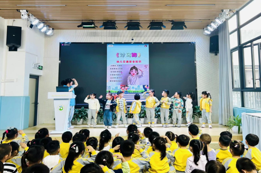 推进“百千万工程”，南昌社区从“童声讲安全”起步深化平安家园建设
