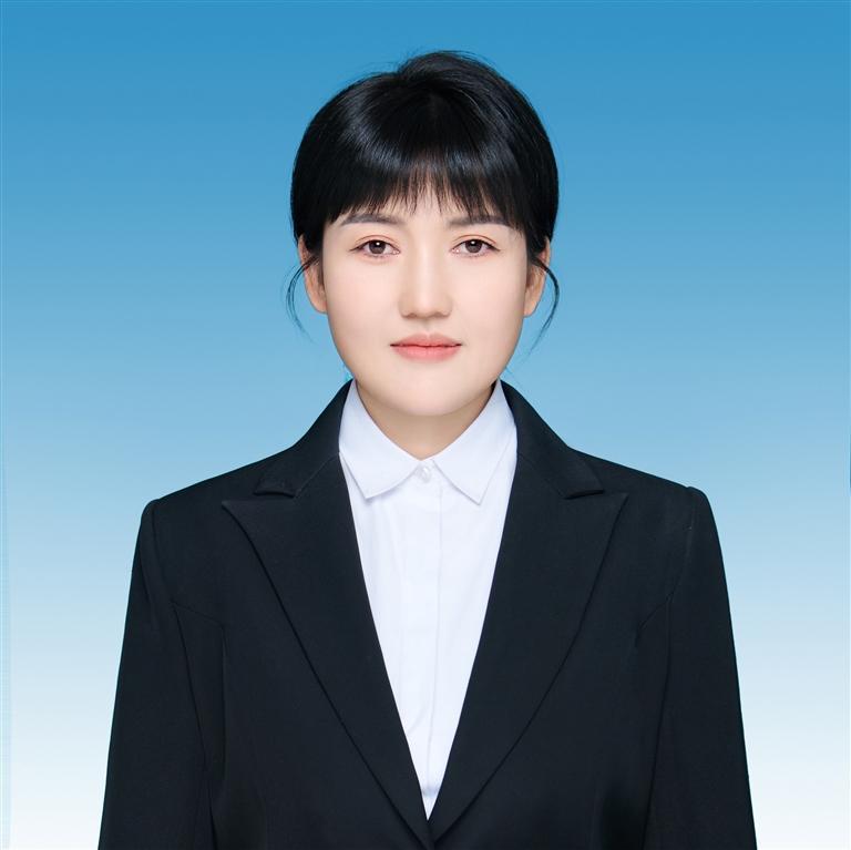 李雯君