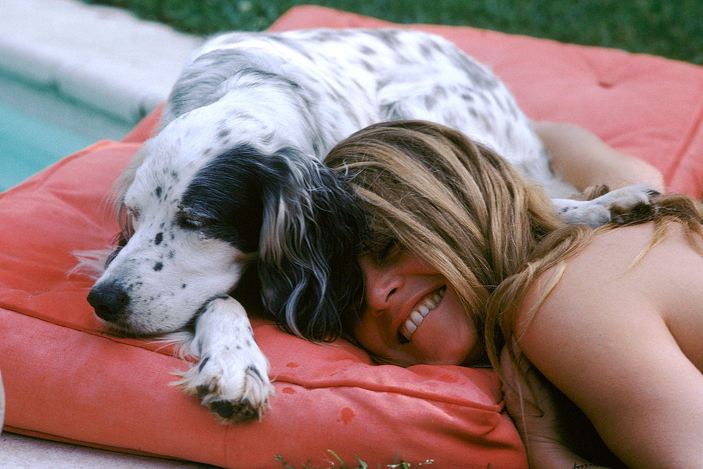 碧姬&middot;芭铎与爱犬