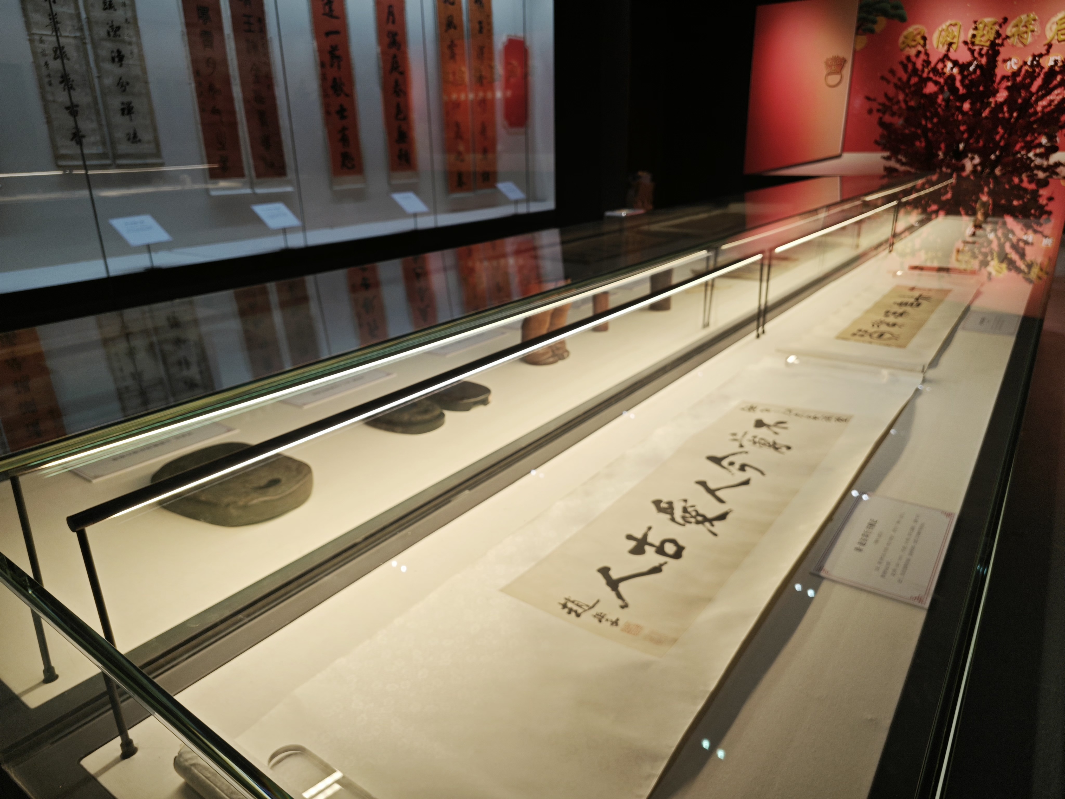 新展推介｜济南市博物馆推出“双阙题符启新春——馆藏清代楹联特展”