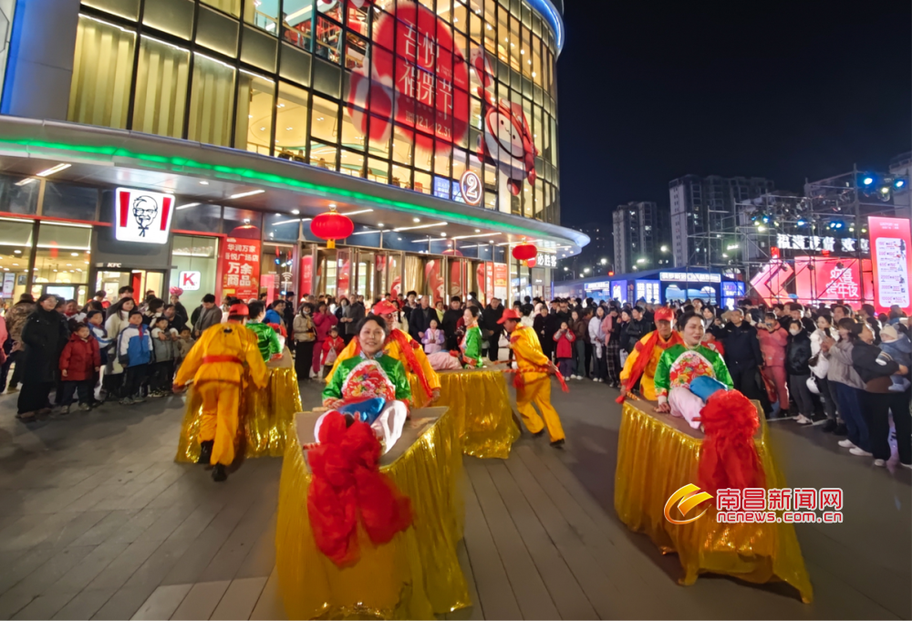 南昌：迎新跨年（图）