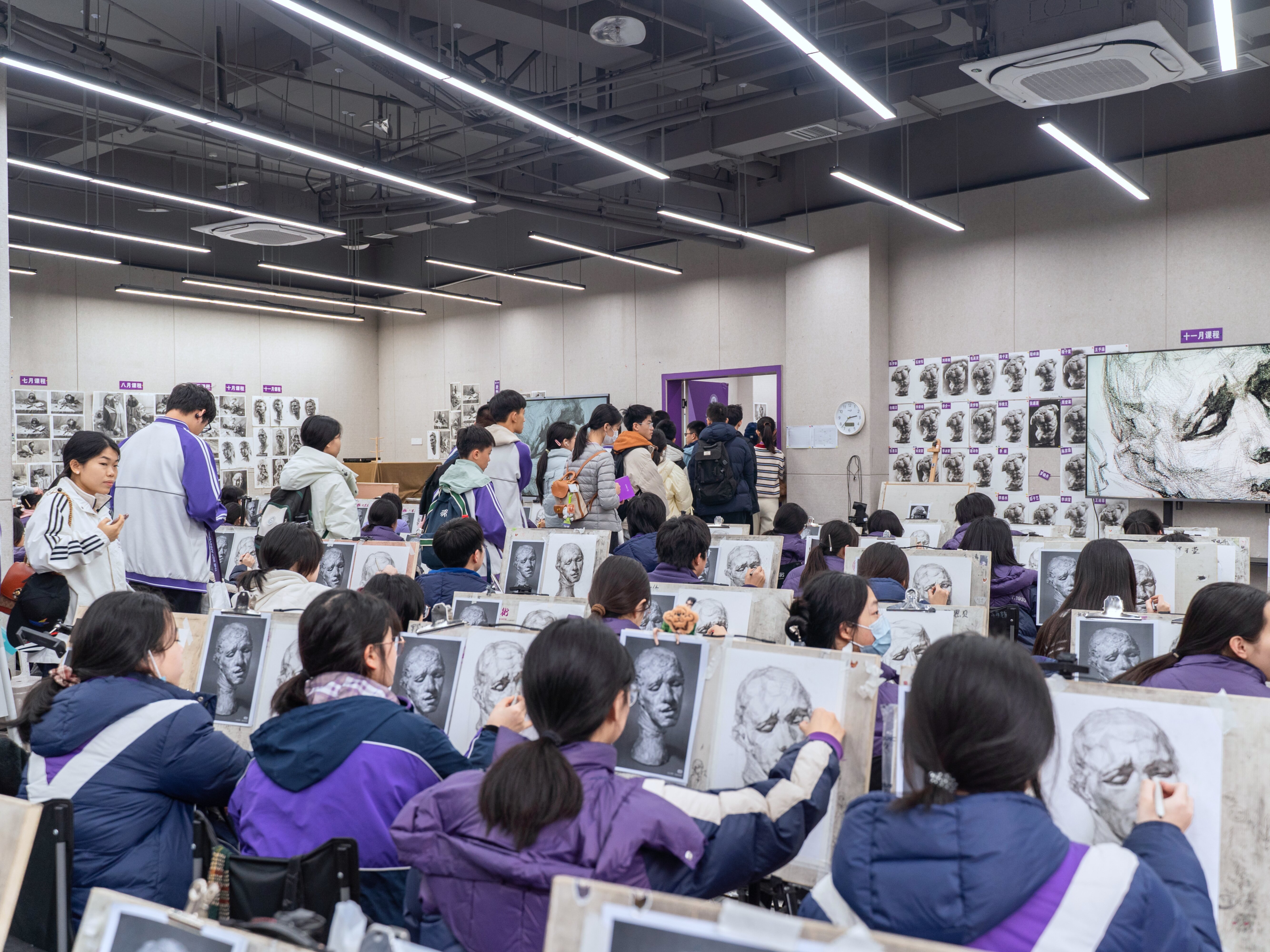 跨越山海赴巴渝 文化寻根启新程 ——三亚市迎宾中学师生赴重庆开展主题研学活动