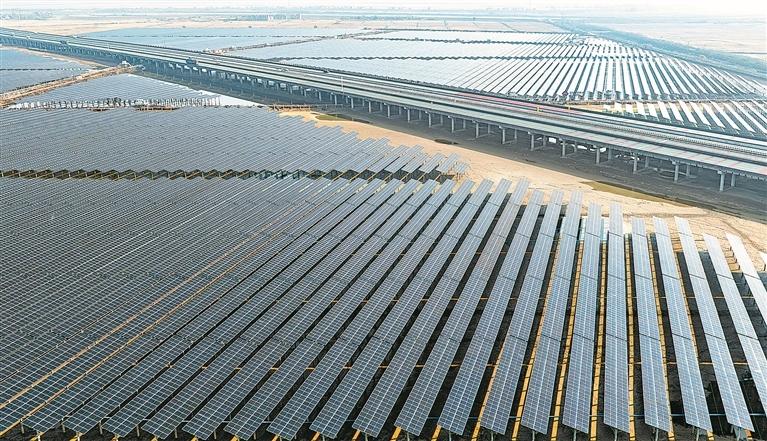 南昌：渔光互补 能源保障（图）