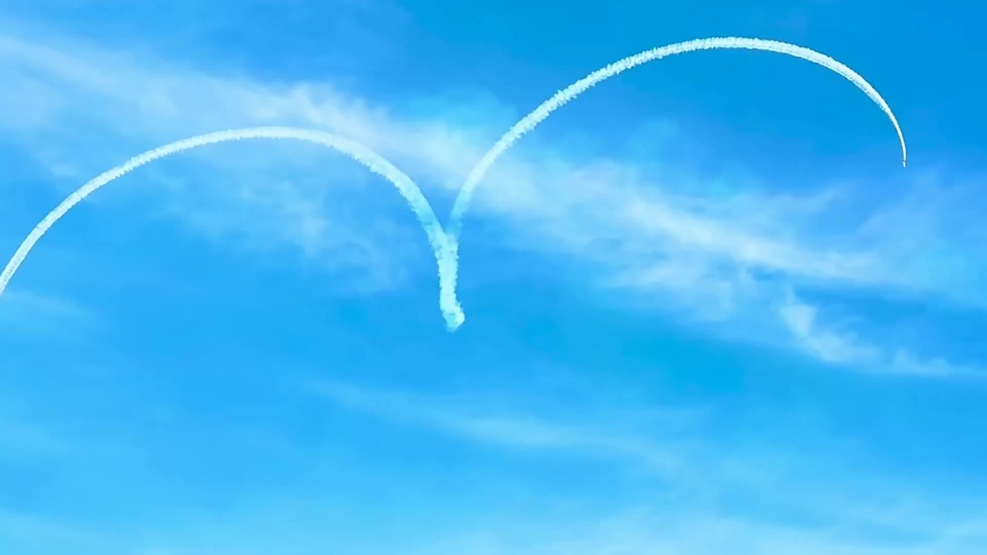 一起回望2025｜《是我，也是我们》