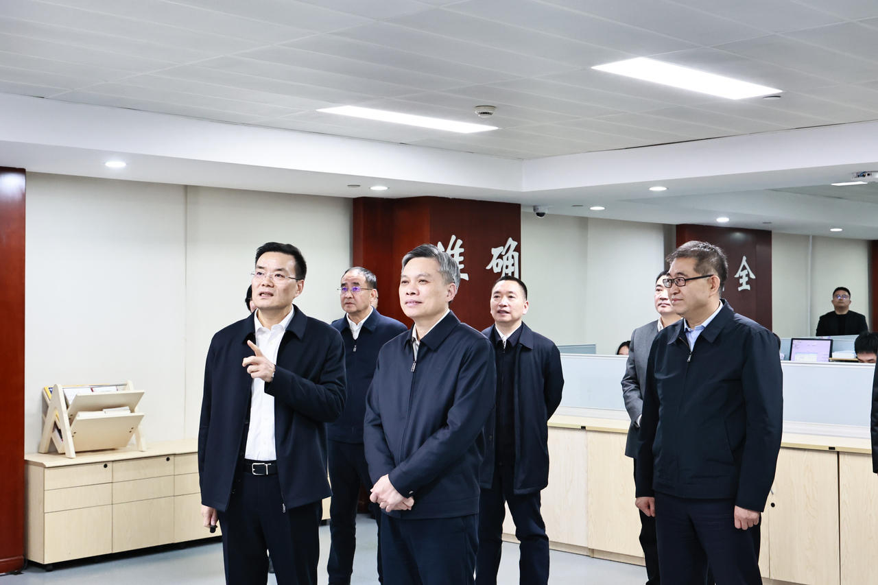 刘捷看望慰问部分金融单位年终决算干部职工凤凰网浙江_凤凰网